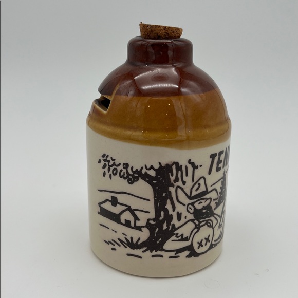 Vintage Tennessee Travel Souvenir Whiskey Moonshine Jug Slot Coin Bank with Cork - Picture 3 of 10
